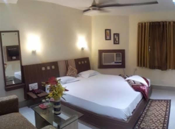 Hotel Anurag Rourkela Zewnętrze zdjęcie